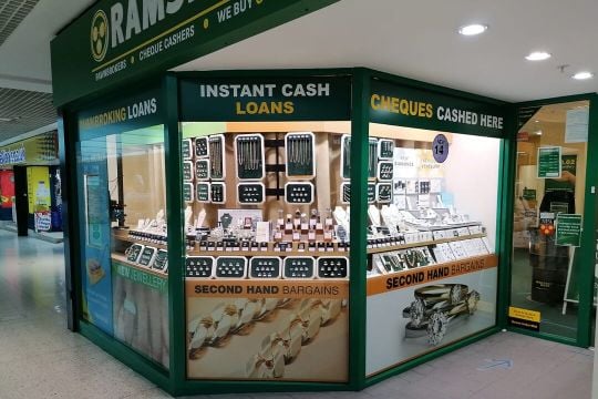 Glenrothes Showroom